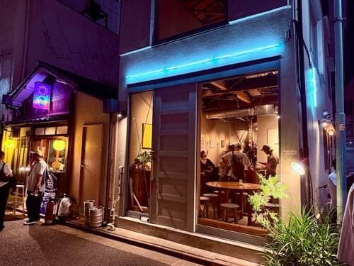 Wineshop Human Nature